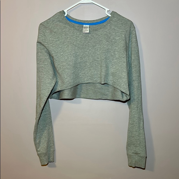 Gray Sports Illustrated Cropped Sweatshirt - Logo on Back - M - Picture 3 of 3